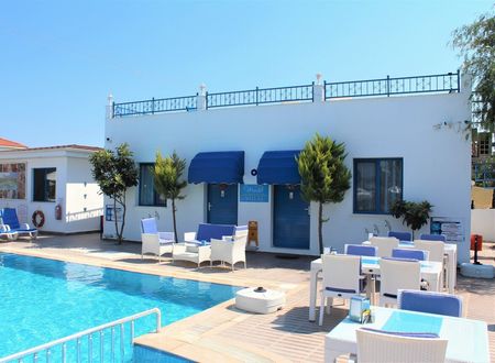 turkey/aydin/mavirestaurantapartments2cf30eb27.jpg