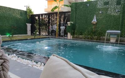 Oyster Park Villa · 3