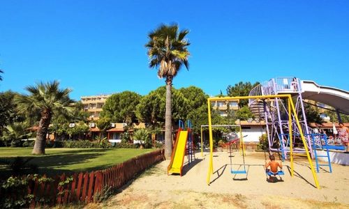 turkey/aydin/pigalefamilyclub14425119.jpg