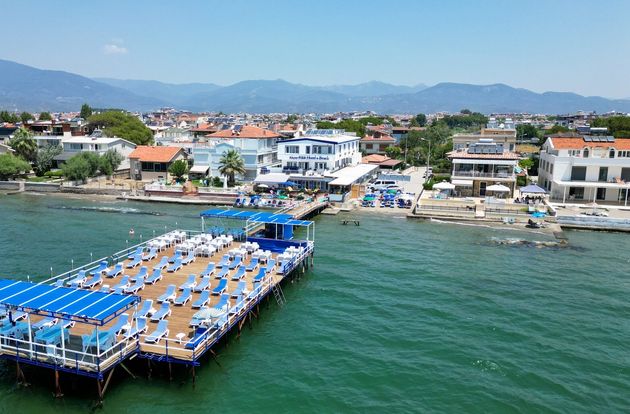 turkey/balikesir/akcaypierhotelbeachrestaurantc2979b8f.jpg