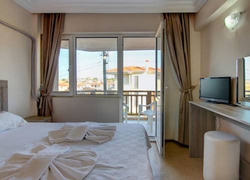 turkey/balikesir/ayvalik/cundaefsanehotel4464e568.jpg