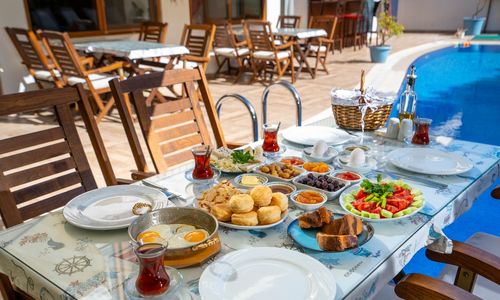 turkey/balikesir/ayvalik/cundagiritliogluotel7e96c98a.jpg