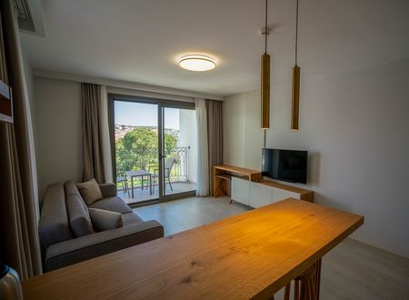 turkey/balikesir/ayvalik/hanecunda3aee7543.jpg