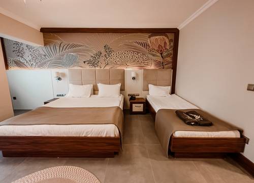 turkey/balikesir/ayvalik/ivysailingresortf300eeb0.jpg