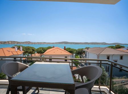 turkey/balikesir/ayvalik/lauracunda29880067.jpg