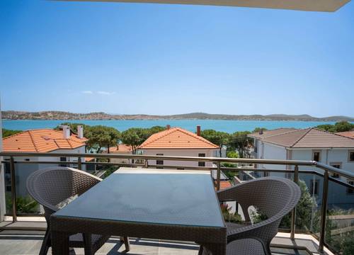 turkey/balikesir/ayvalik/lauracunda29880067.jpg