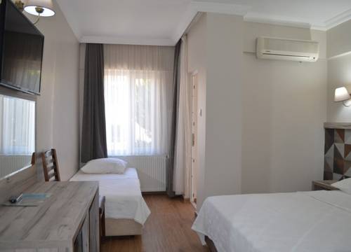 turkey/balikesir/ayvalik/megashotelc33f7d26.jpg