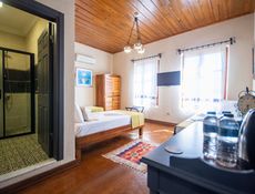 Chambre Triple Spacieuse NO7