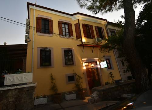 turkey/balikesir/ayvalik/olivia1845guesthouseayvalikc7db0087.jpg