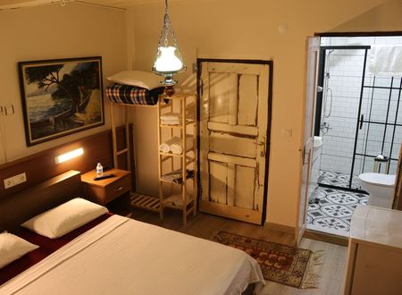 turkey/balikesir/ayvalik/sekercigillergrupkonukevleri4d7cb18a.jpg