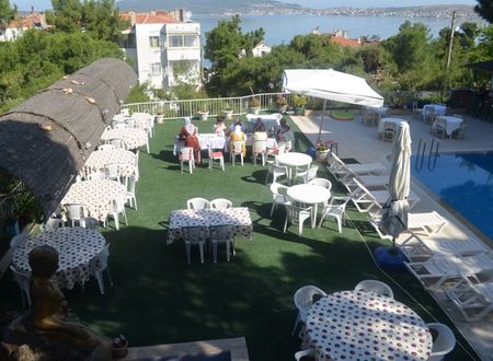 turkey/balikesir/ayvalik/tuncotel0a26dfd3.jpg