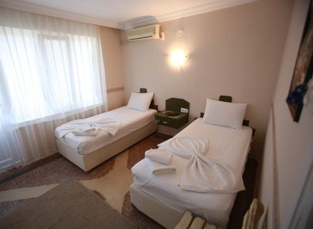 turkey/balikesir/ayvalik/tuncotel4c491773.jpg