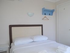 Standard Room - Single