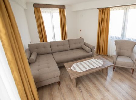 turkey/balikesir/burhaniye/e87highwayotel837c7663.jpg