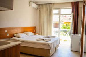 turkey/balikesir/burhaniye/ozdenpansiyonf3b3b941.jpg