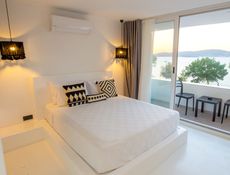 Romantic Room for 2 Persona - With Jacuzzi Sea View