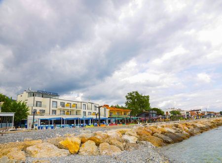 turkey/balikesir/edremit/altinolukhotele173e9f0.jpg