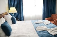 Standard Room - Land View
