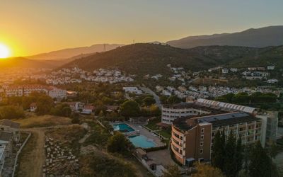 Güre Resort  Termal Otel · 5