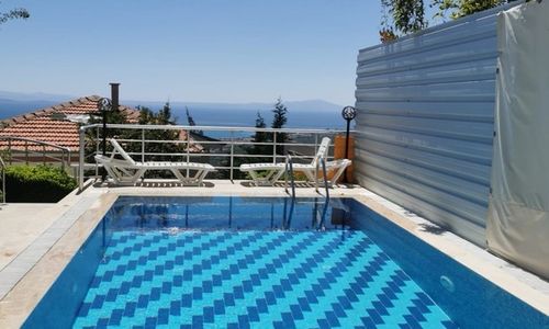 turkey/balikesir/edremit/refahvillari0097baad.jpg
