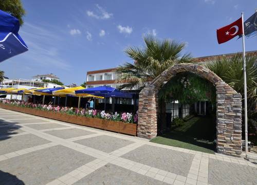 turkey/balikesir/grandavsabeachhotelabf1130b.jpg