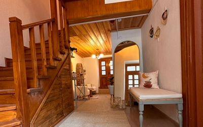 Hanole Guest House · 5