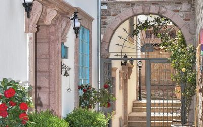 Lunaria Guest House · 4