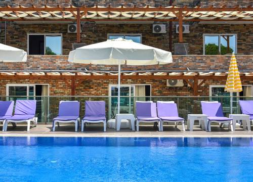 turkey/balikesir/mavikoybeachresort16495b90.jpg