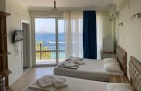 Suite Triple Room