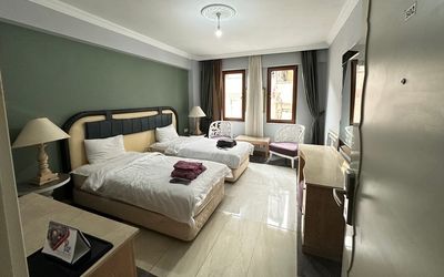 Gold Time Otel 11 · 3