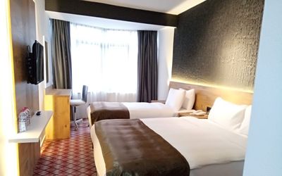 Eskoppremium Otel · 3