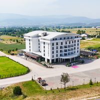 Karpalas City Hotel & Spa