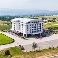 Karpalas City Hotel & Spa