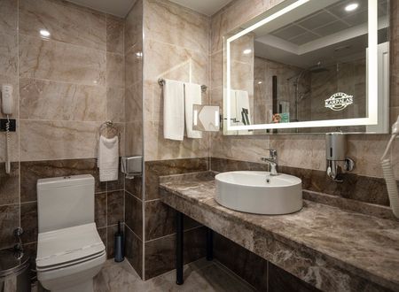 turkey/bolu/karpalascityhotelspa70caab90.jpg