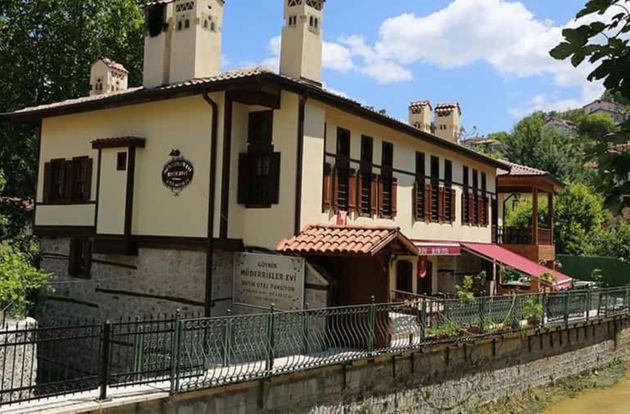 turkey/bolu/muderrislerevi3dc0357b.jpg