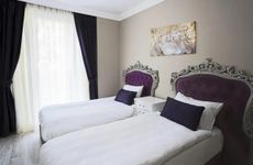 turkey/bolu/mudurnu/sarotthermalpalacetatilkoyu8162fb20.jpg