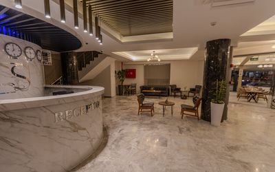 Silver Inn  Spa · 4