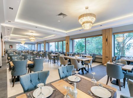 turkey/bolu/thesignesentepeskicenter53656414.jpg