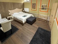 5. Klasik Bahçe Oda