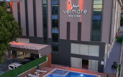 Velmore Hotel & Spa · 2
