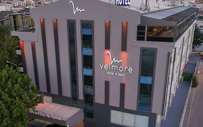 Velmore Hotel & Spa · 3