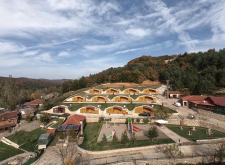 turkey/bursa/iznik/candarliciftligie4ac2956.jpg