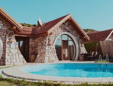 Mimoza Villa