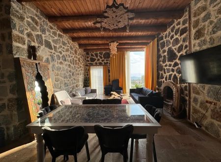 turkey/bursa/iznik/izniktasmahal43e9bd69.jpg
