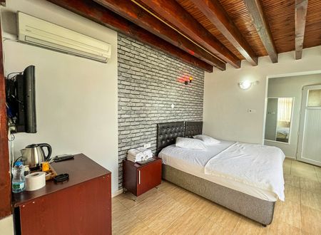 turkey/bursa/iznikotele51f24b3.jpg