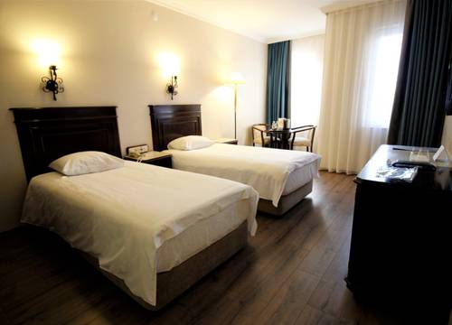 turkey/bursa/mudanya/montaniatownhotelmudanyaec2c2052.jpg