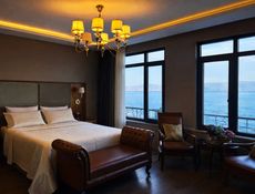 Suit Oda - Deniz Manzaralı