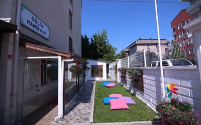 Gülay Pansiyon · 3