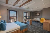 Grand Deluxe Room