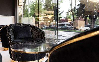 Golden Pars Hotel · 3